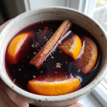 Mulled Wine with Orange and Grapefruit